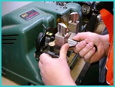 Advanced Locksmith Service Manassas, VA 703-445-3465 - 18-key-making